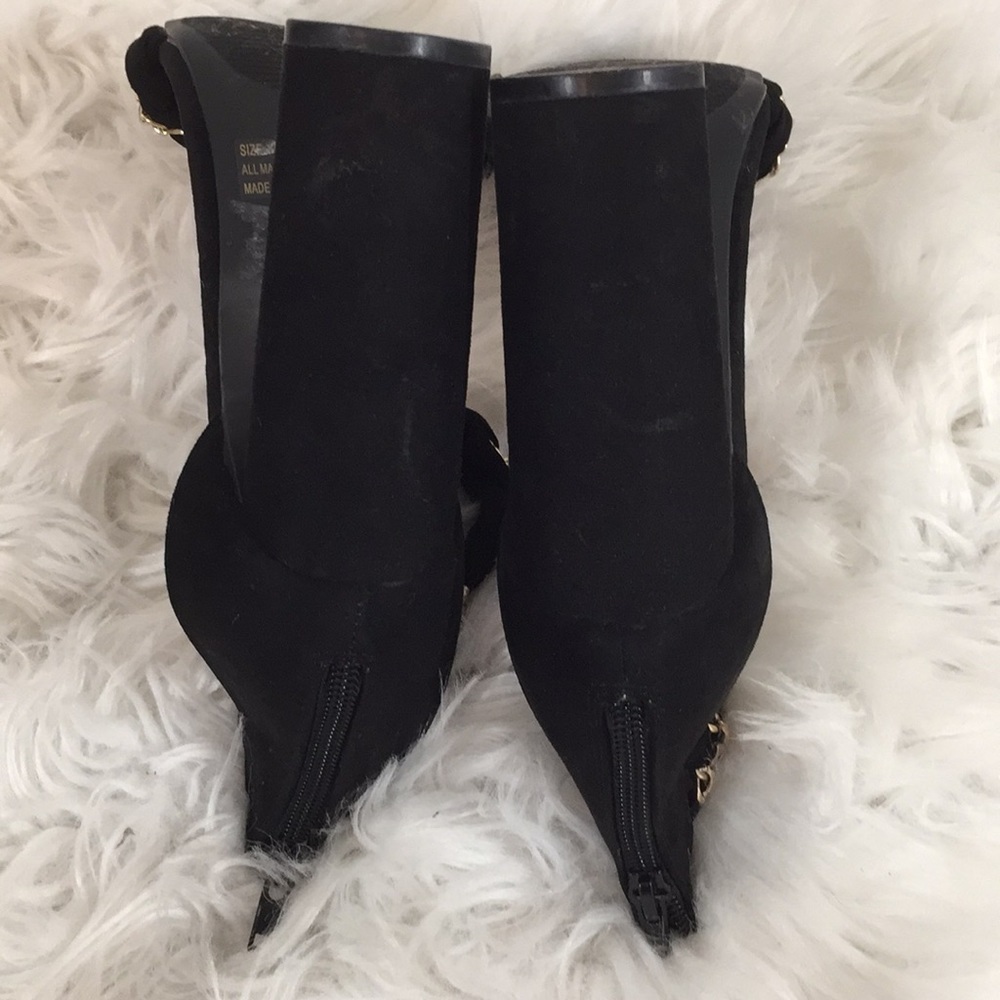 Qupid Sexy Black Braided Chain Accent Chunky Heels - Picture 14 of 16